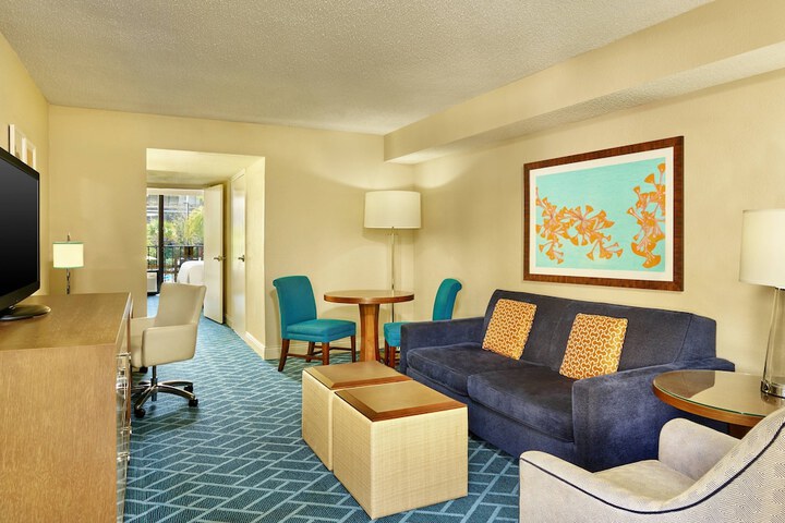 Room 22 of 60