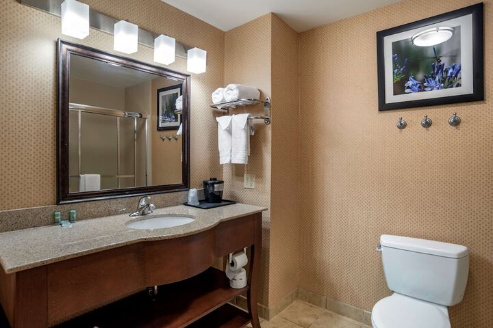 Room 9 of 21