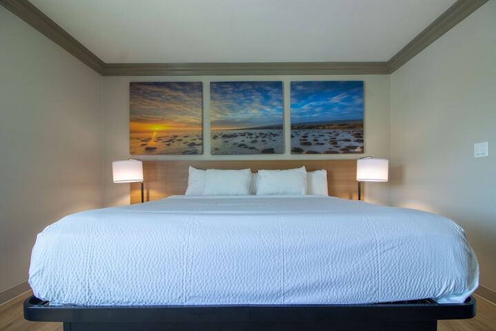 Room 25 of 34