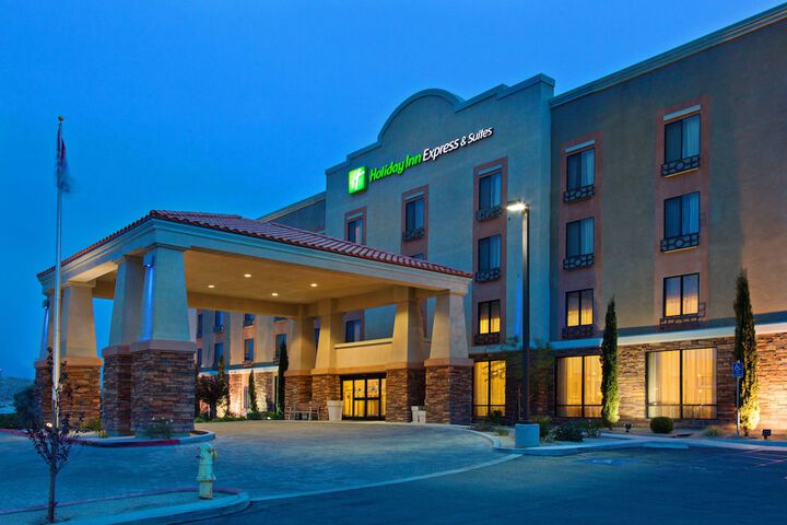 Hotel 6 of 56