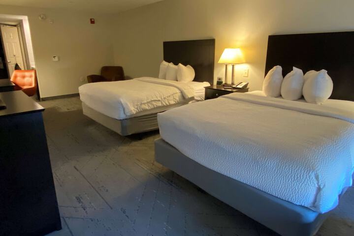 Room 10 of 63