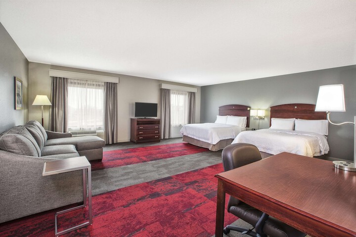 Room 22 of 37