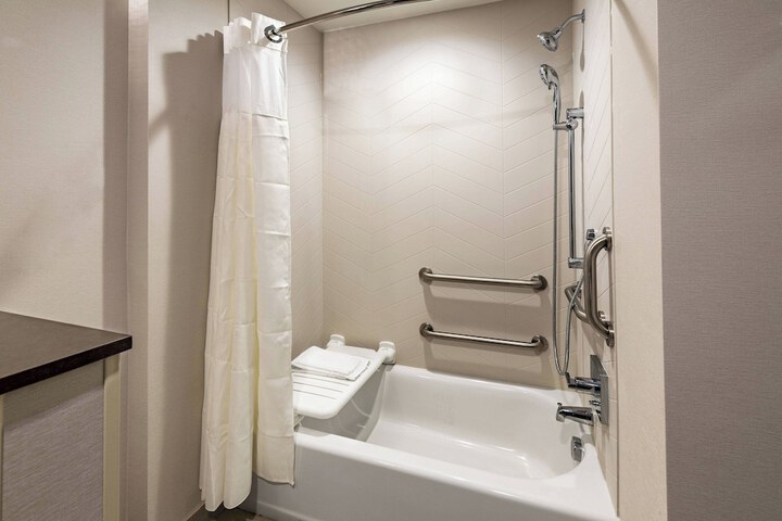 Fairfield by Marriott Inn & Suites Uncasville Mohegan Sun Area