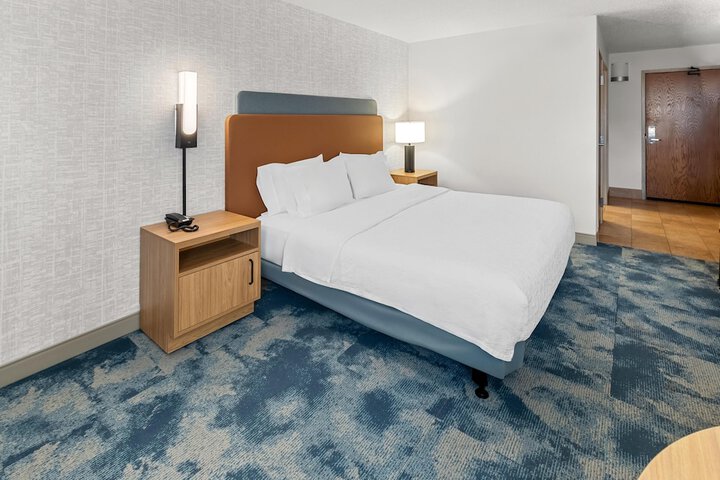 Hampton Inn Duluth Canal Park