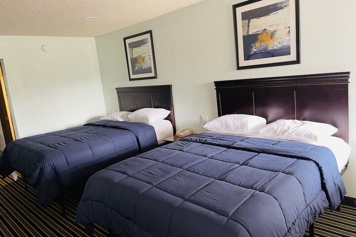 Room 14 of 14