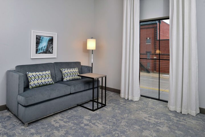Room 20 of 62