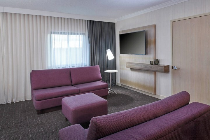 Room 21 of 39