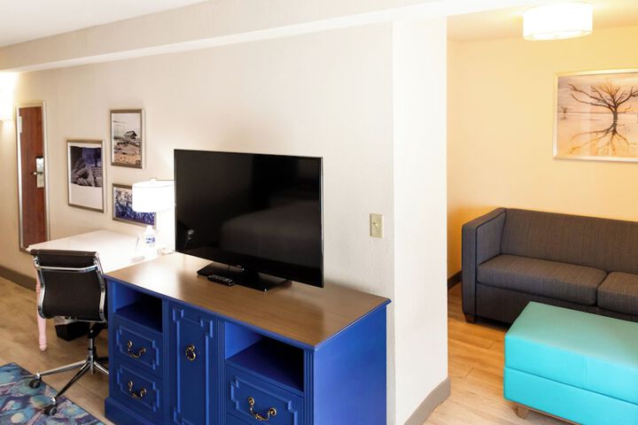 Hotel Indigo Mount Pleasant by IHG