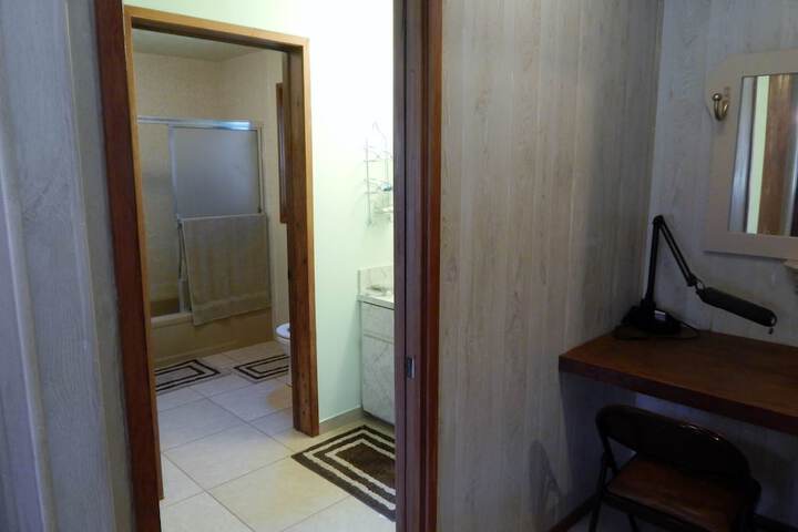 Room 21 of 49