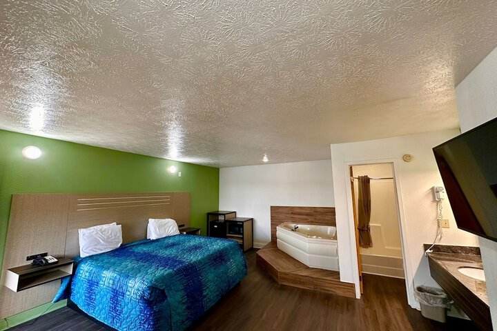 Room 19 of 40