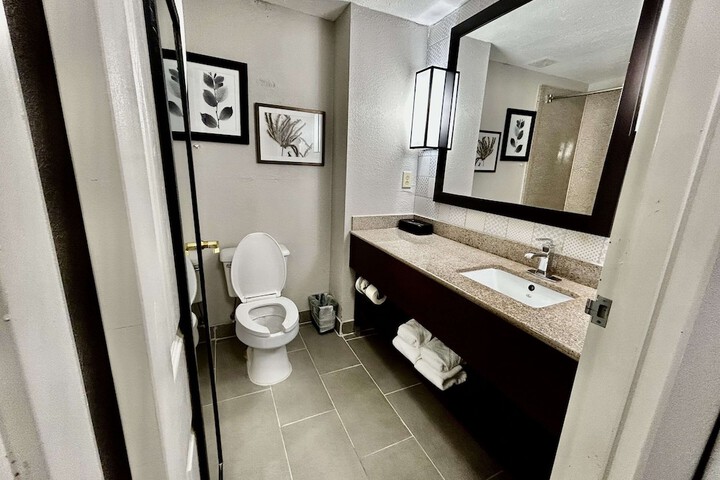 Room 21 of 67