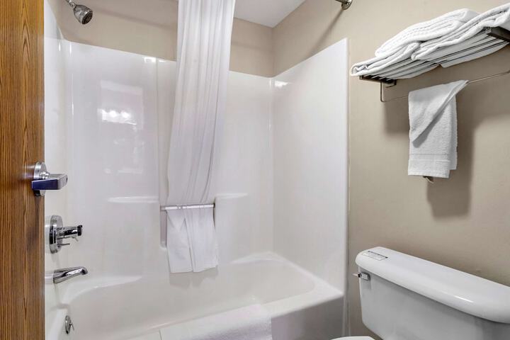 Room 34 of 42