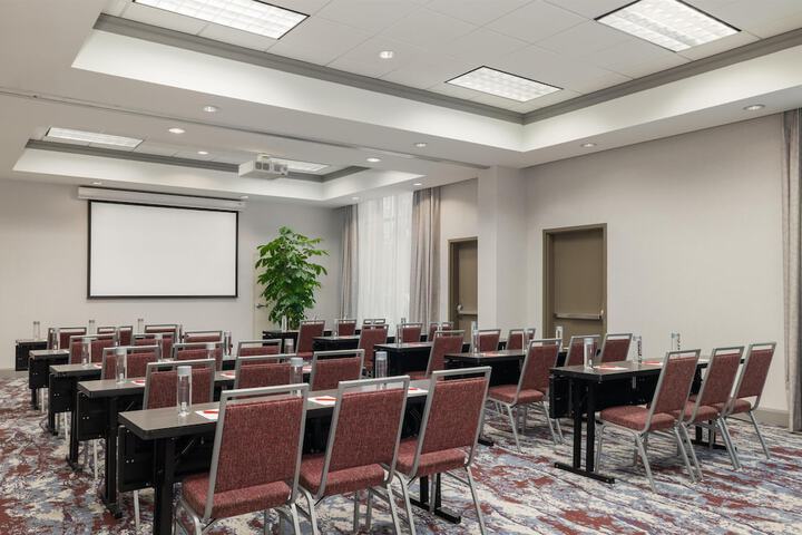 Hampton Inn & Suites Baton Rouge Downtown