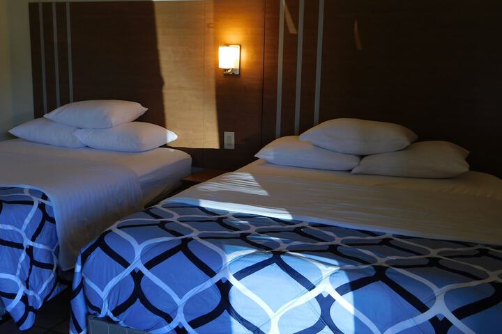 Room 13 of 41
