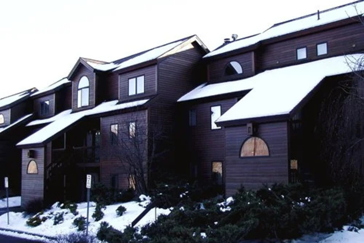 Liftside Village at Hunter Mountain Resort