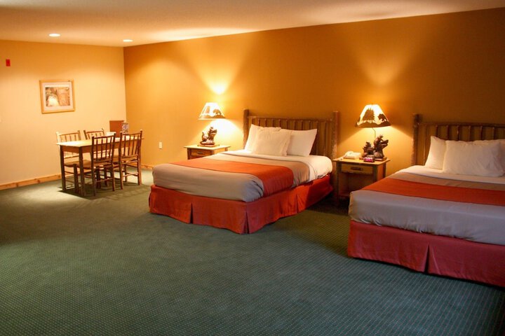 Room 16 of 34