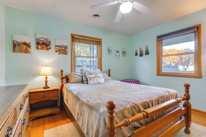 Antiquing & Fishing: Riverfront Waupaca Home!