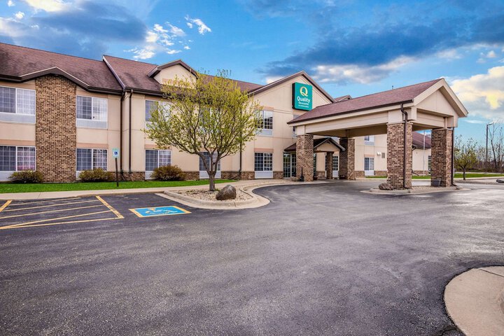 Hotel 3 of 41