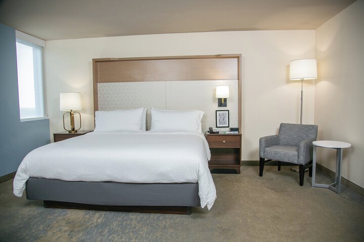 Holiday Inn Metairie New Orleans by IHG