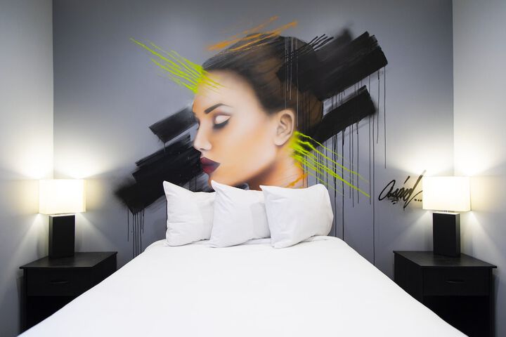 Room 21 of 46