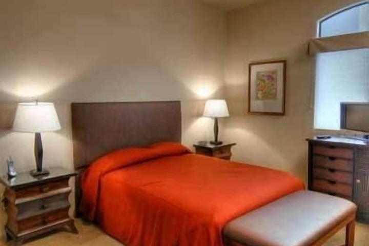 Room 18 of 30