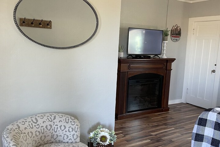 Room 15 of 35