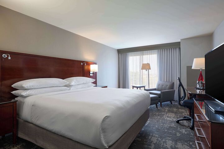 DoubleTree by Hilton Minneapolis Airport MN