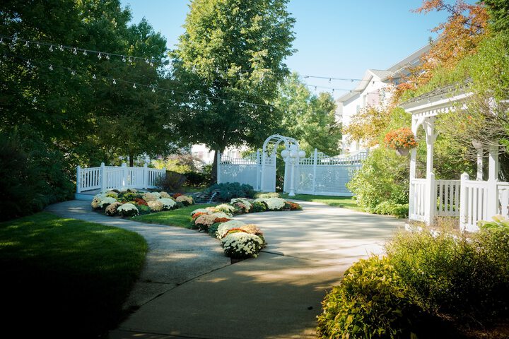 Best Western Plus Executive Court Inn & Conference Center