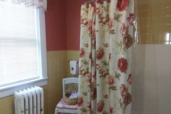 Room 20 of 28
