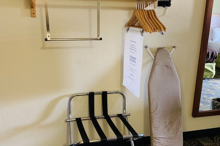 AmericInn by Wyndham Kewanee