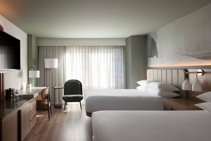 Room 32 of 78