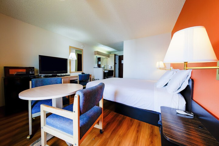 Room 54 of 123