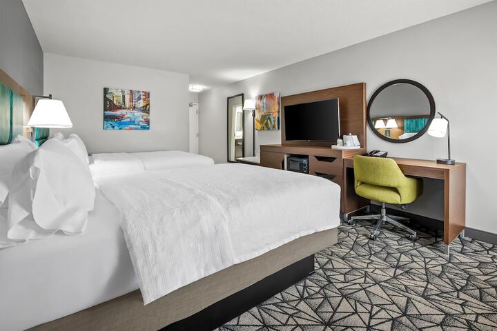Hampton Inn Bloomington West