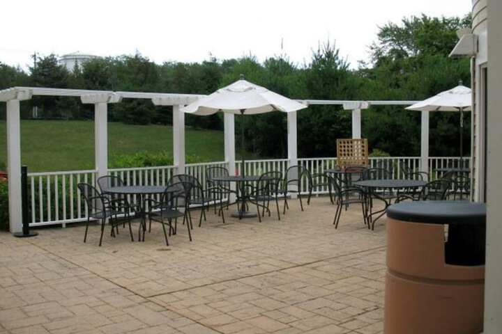 Terrace/Patio 58 of 59