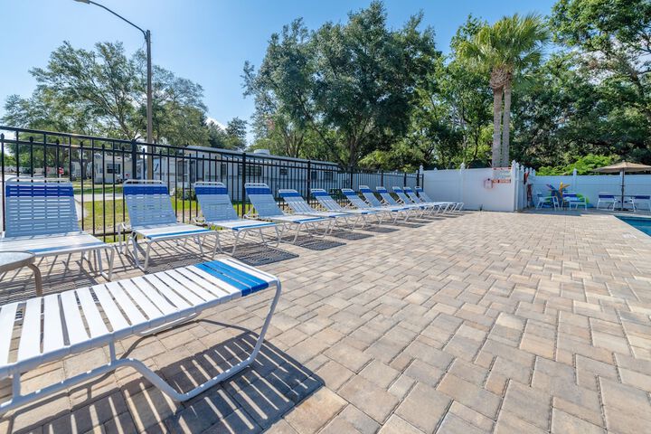 Waters Edge RV Resort