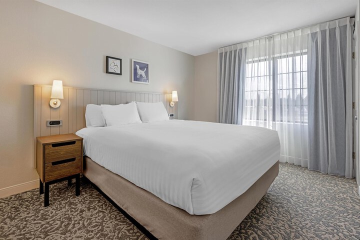 Sonesta ES Suites Portland Vancouver 41st Street