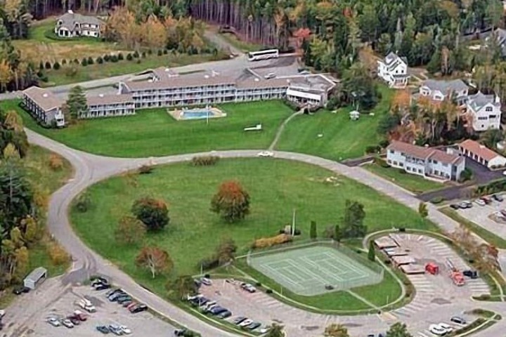 Hotel 4 of 48