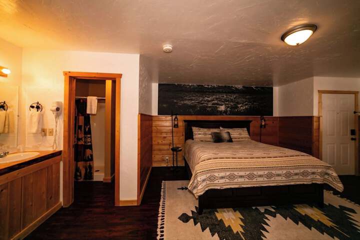 Room 78 of 153