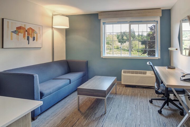 Holiday Inn Express Portland East - Troutdale by IHG