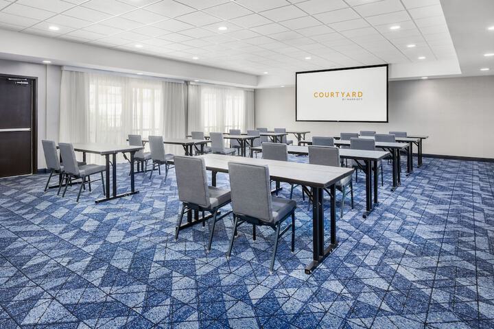 Courtyard by Marriott Auburn