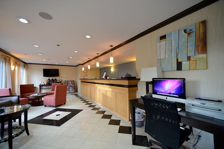 Hotel 2 of 40