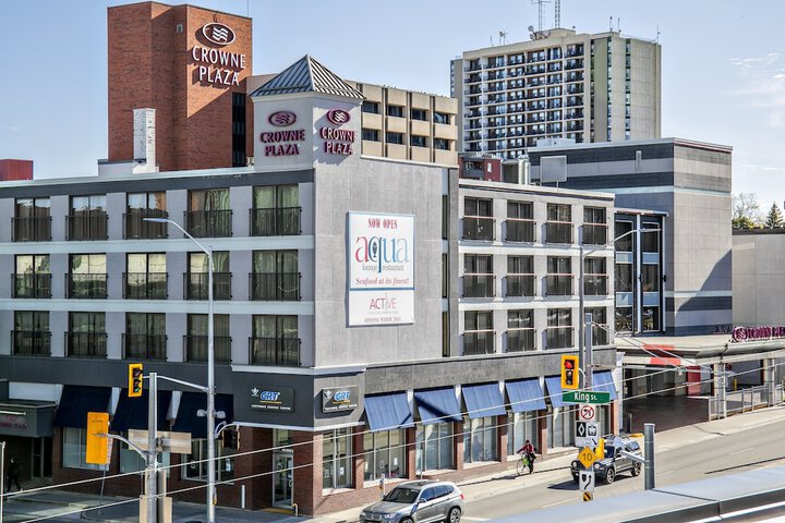 Crowne Plaza Kitchener-Waterloo by IHG