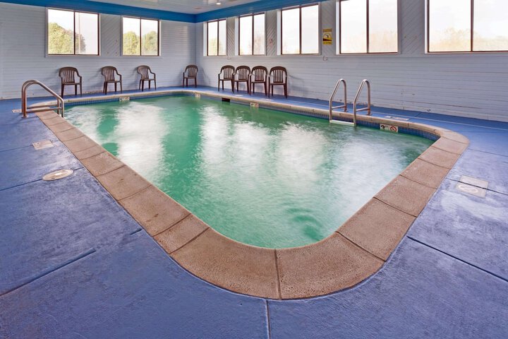 Pool 7 of 73