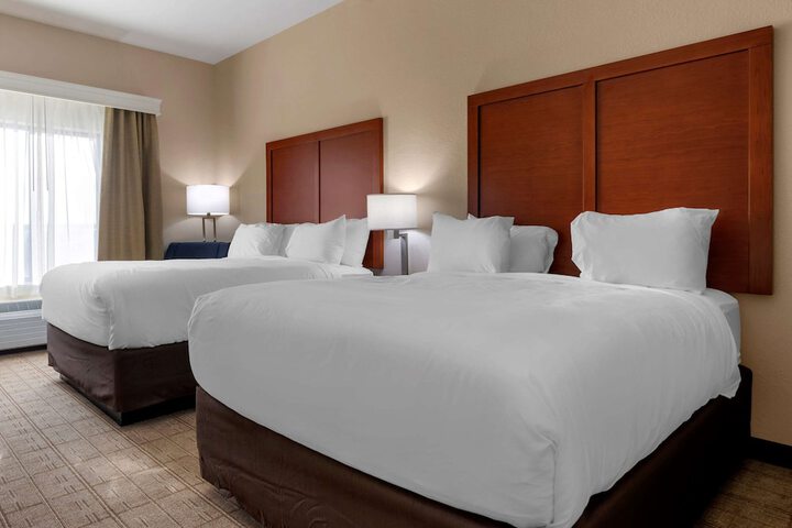 Comfort Inn & Suites North Mankato