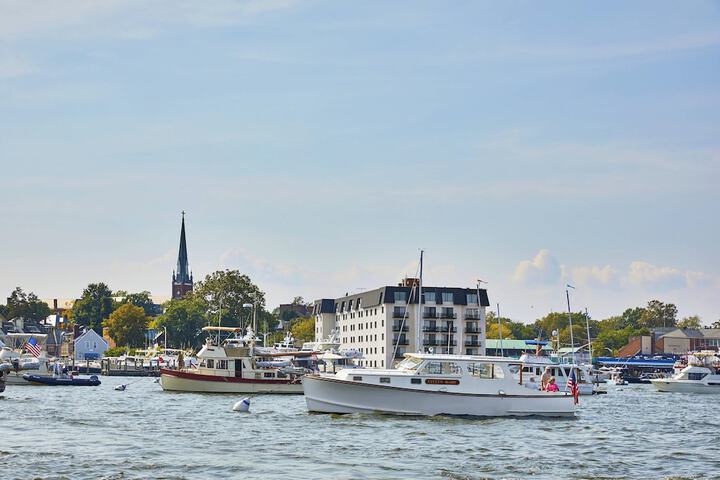 Annapolis Waterfront Hotel Autograph Collection