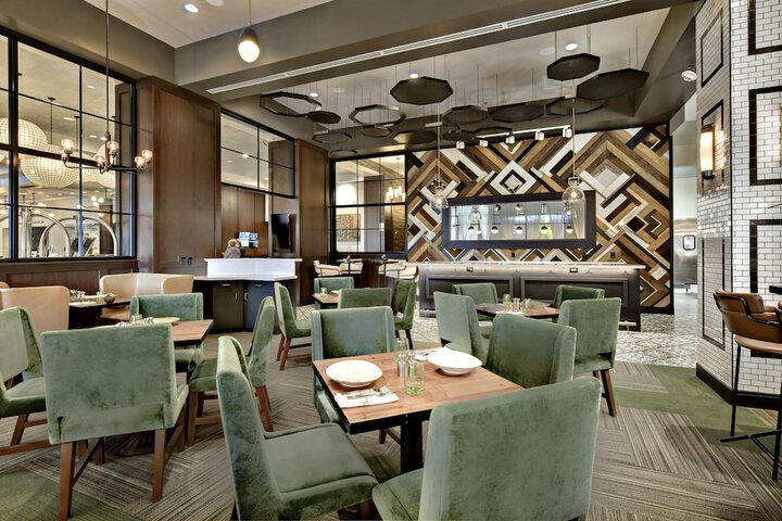 The Grove Hotel