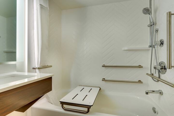 Holiday Inn Staunton Conference Center by IHG