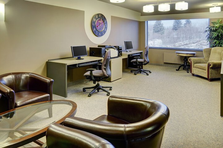Business Center 51 of 57