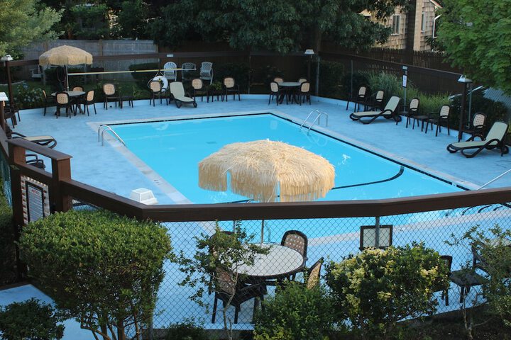Pool 2 of 27