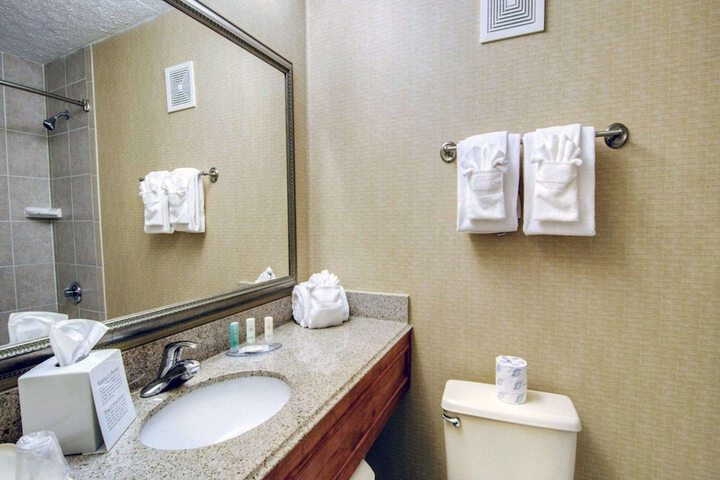 Room 27 of 50
